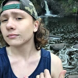 Meet your Posher, Dalton